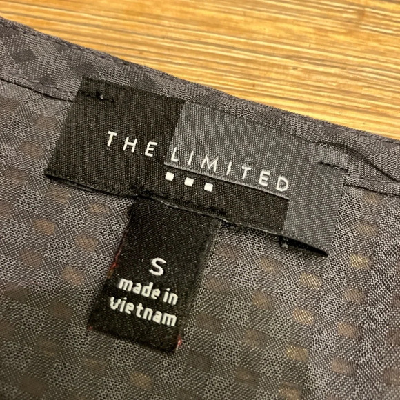 The Limited black and grey checked v-neck peplum blouse size small. - Picture 5 of 5